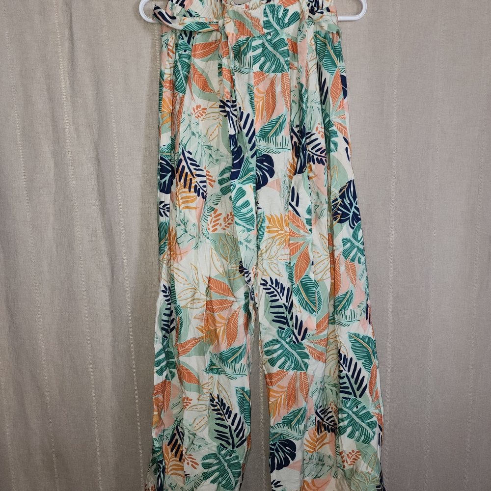 Alice Blue Multicolor Leaf Print Pants